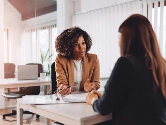 blog 10 positive constructive feedback examples sales teams