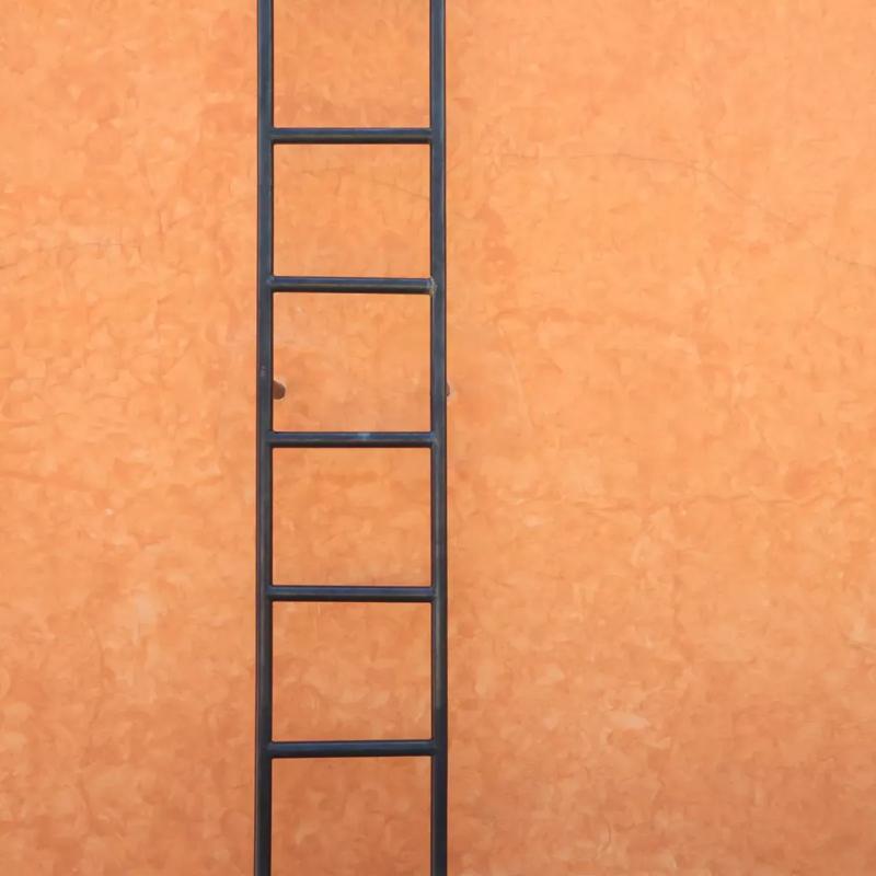 sixteen sales incentives keep team engaged motivated