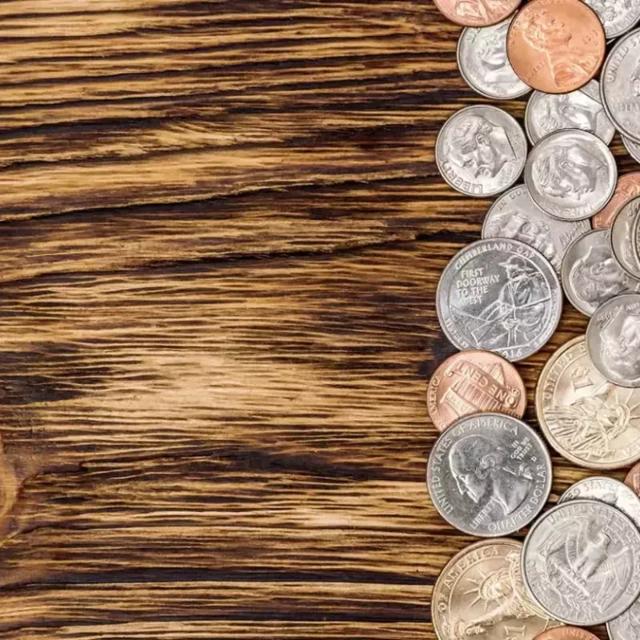 what variable pay sales compensation xactly min